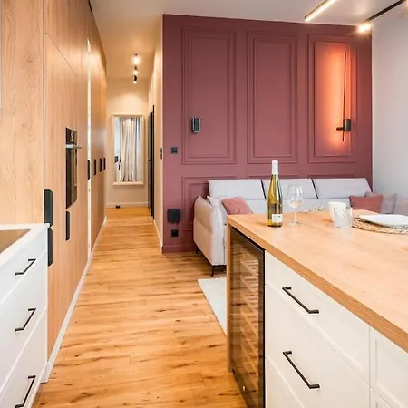 Warminski Port Premium By Rent4you *